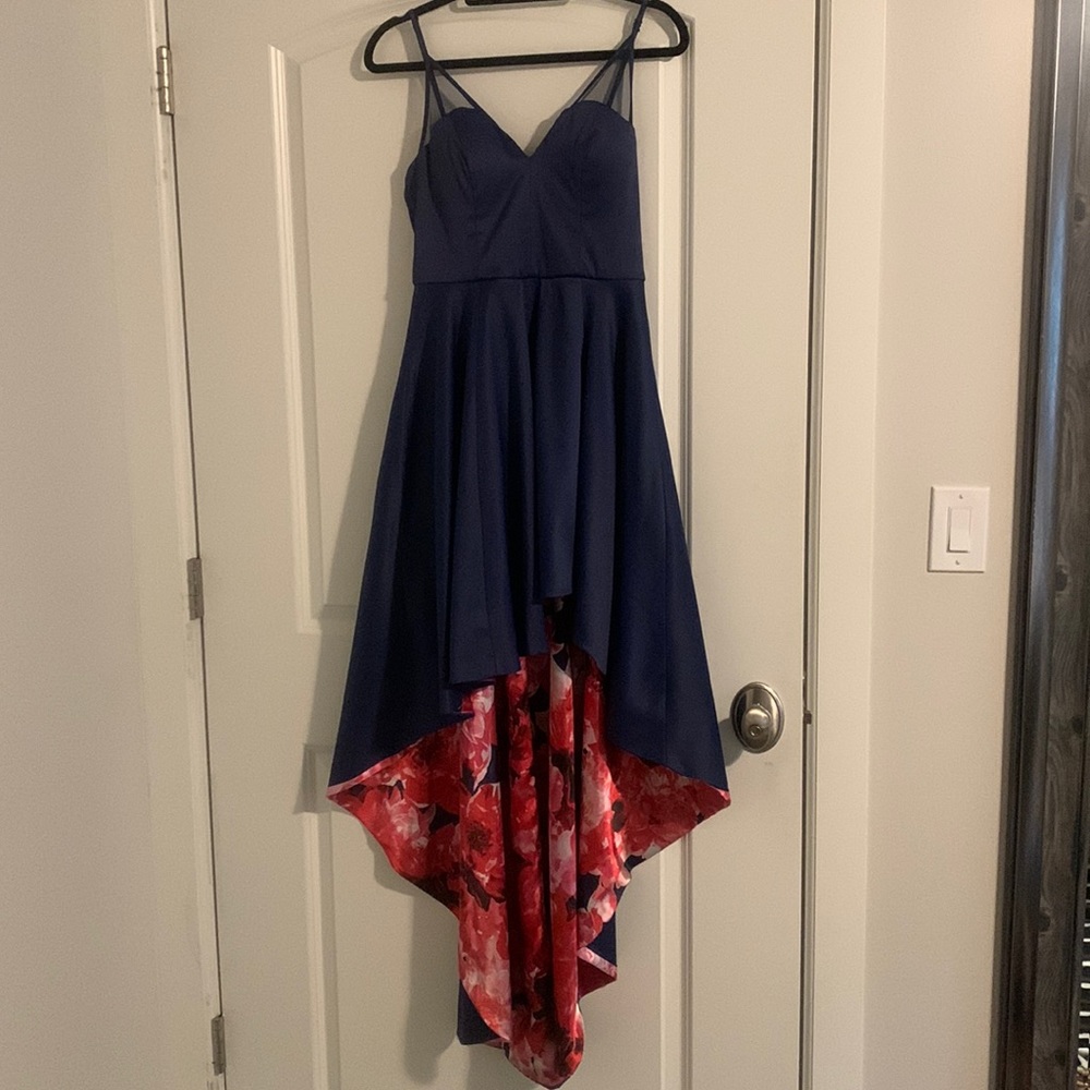 NWT Sequin Hearts High Low Floral Dress